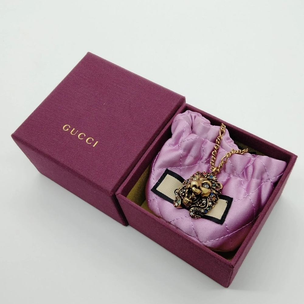 GUCCI Lion Head Necklace - Picture 7 of 8